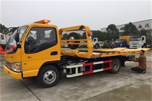 宁县哪里有拖车服务